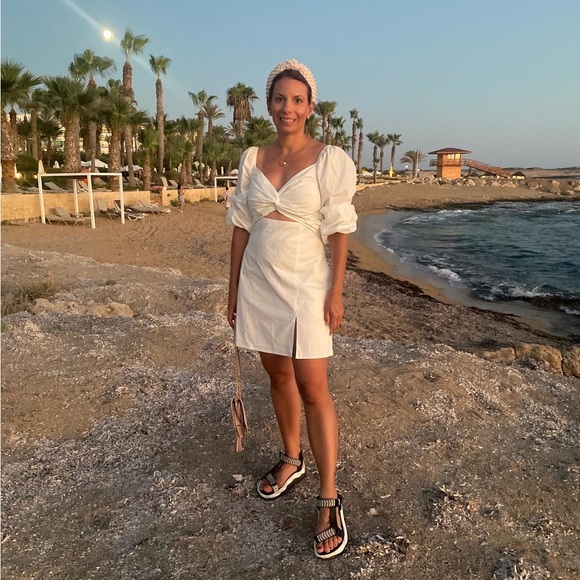 Hello! - Picture 5 of 6